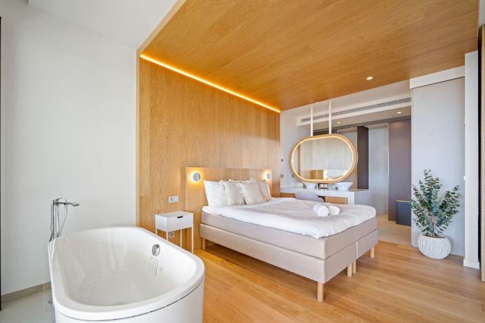 Image No.25-3 Bed Apartment for sale