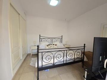 8-e64a9055bba3e77ac8aca3b893cdf826