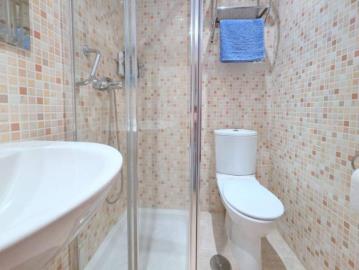 12-53013098fcab6c38b1379cd33298e050