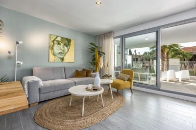 9-467d0cee5b725f3ef65f102a0c2e69c0