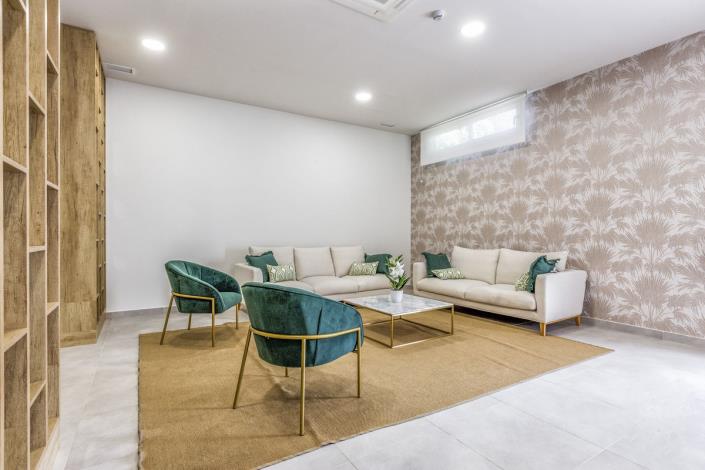 Image No.21-2 Bed Apartment for sale