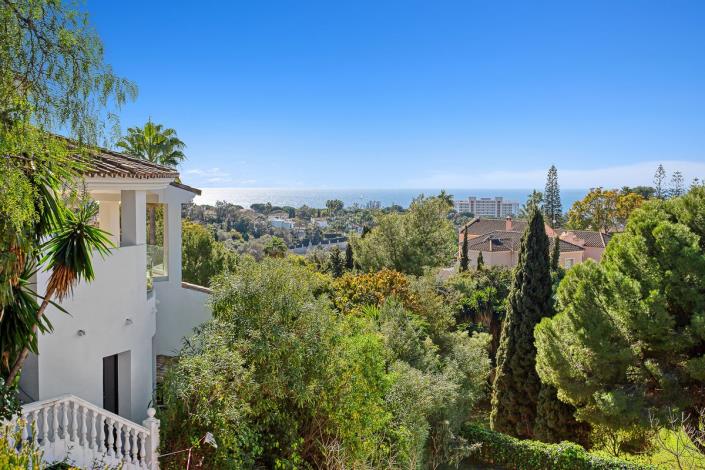 Image No.40-4 Bed Villa / Detached for sale