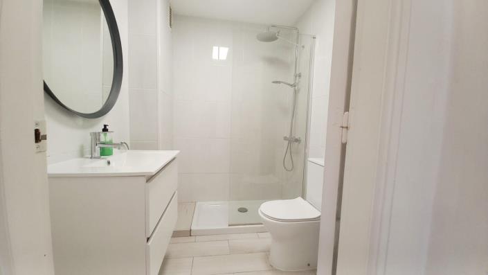 Image No.20-2 Bed Apartment for sale