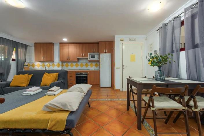 Image No.13-2 Bed Apartment for sale