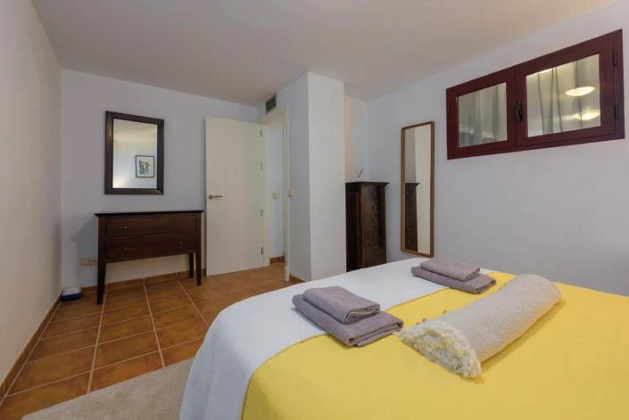 Image No.23-2 Bed Apartment for sale