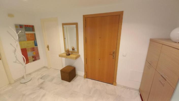 Image No.30-3 Bed Apartment for sale