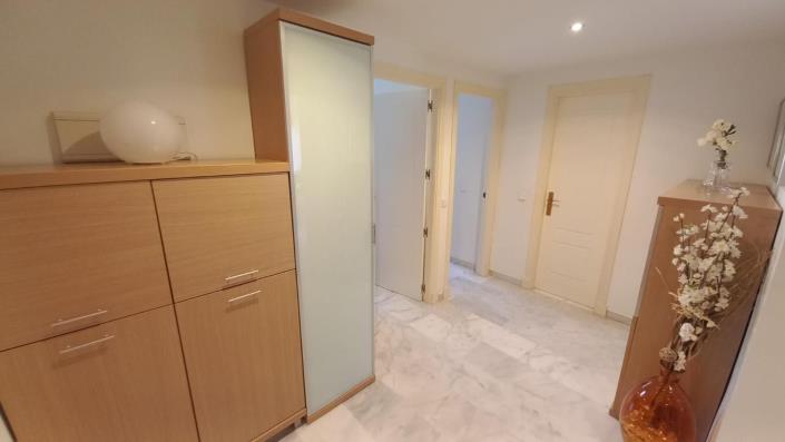 Image No.31-3 Bed Apartment for sale