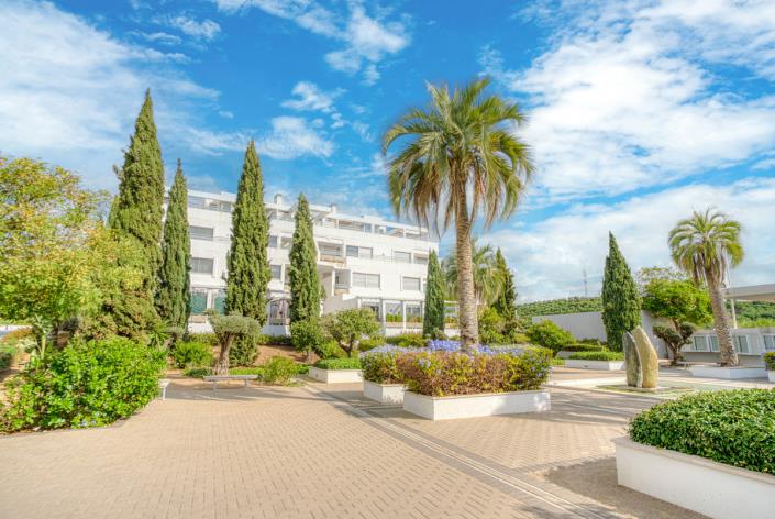 Image No.1-2 Bed Penthouse for sale