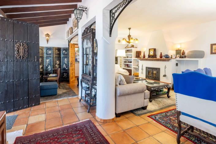 Image No.21-5 Bed Villa / Detached for sale