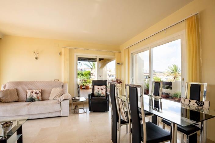 Image No.22-3 Bed Penthouse for sale