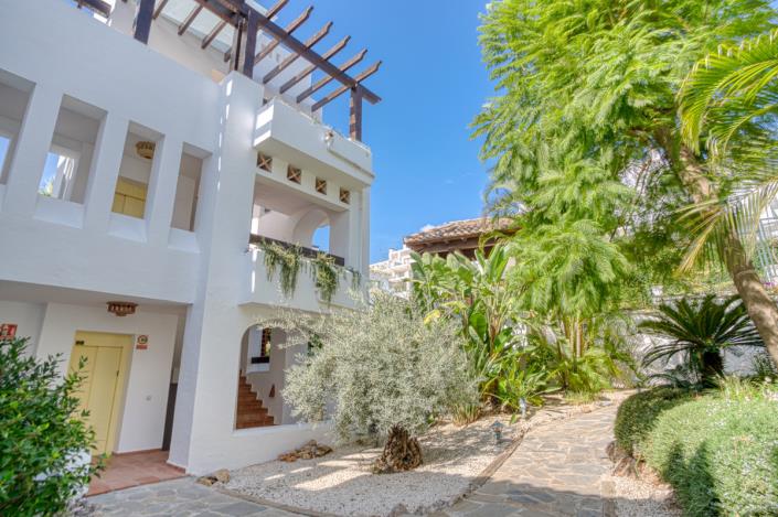 Image No.23-2 Bed Apartment for sale