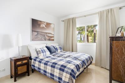 14-d70dc3102c00d7be0e872dfe1c1f86d7