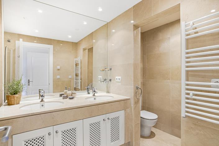 Image No.15-2 Bed Apartment for sale