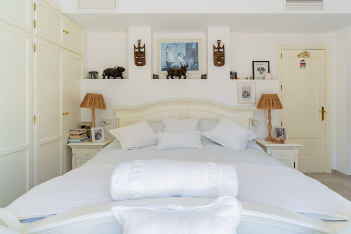 Image No.15-5 Bed Villa for sale