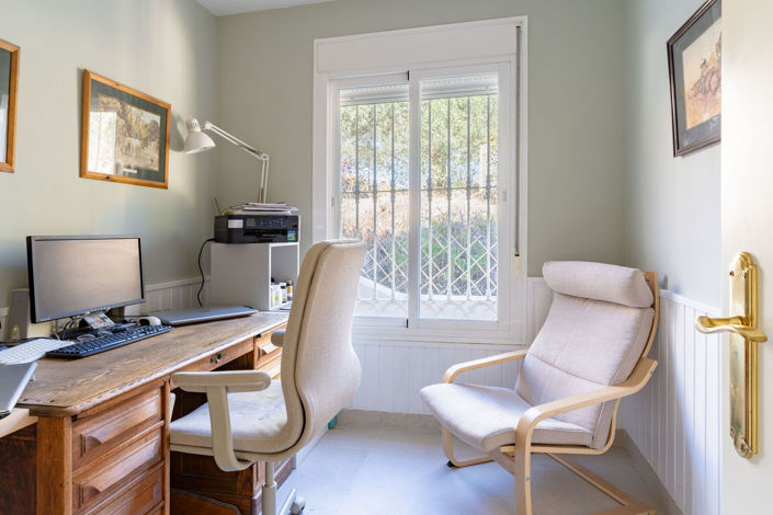 Image No.17-5 Bed Villa for sale