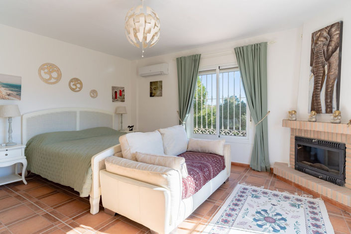 Image No.19-5 Bed Villa for sale