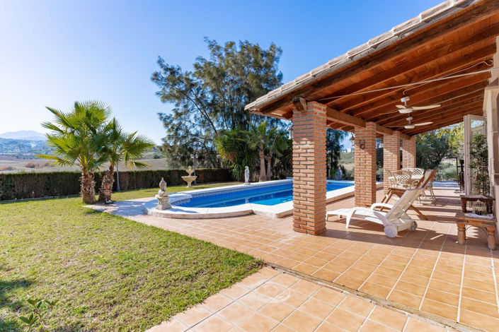 Image No.28-5 Bed Villa for sale