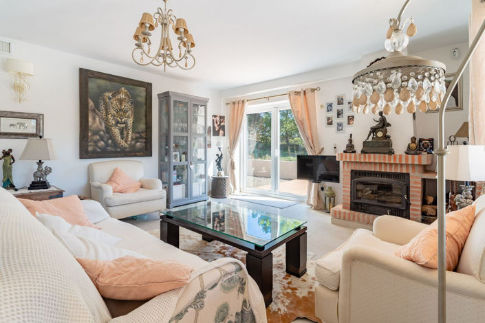 Image No.6-5 Bed Villa for sale