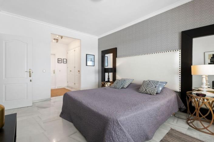 Image No.23-2 Bed Apartment for sale