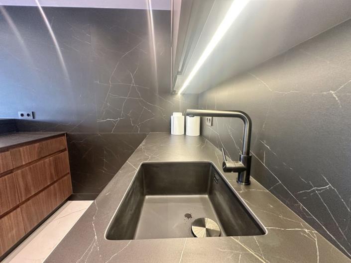 Image No.13-3 Bed Apartment for sale