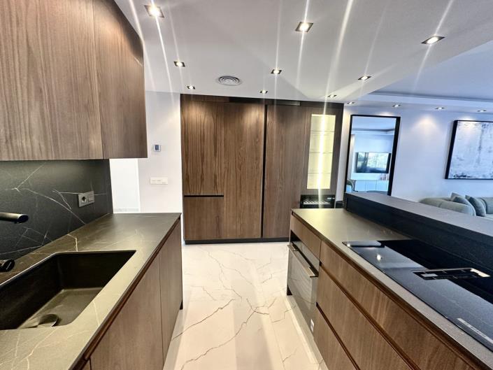 Image No.15-3 Bed Apartment for sale