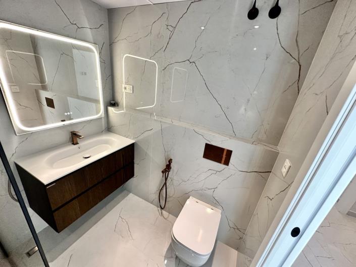 Image No.34-3 Bed Apartment for sale