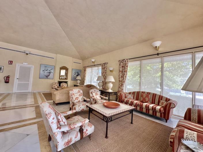 Image No.55-3 Bed Apartment for sale