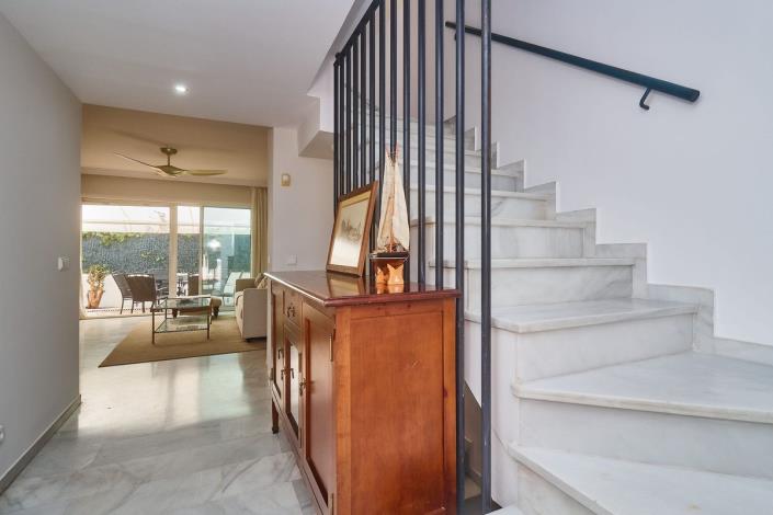 Image No.11-3 Bed Semi-Detached for sale