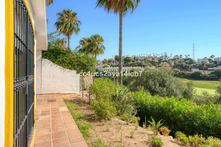 Image No.6-3 Bed Semi-Detached for sale