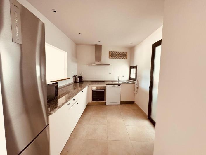 Image No.18-2 Bed Apartment for sale