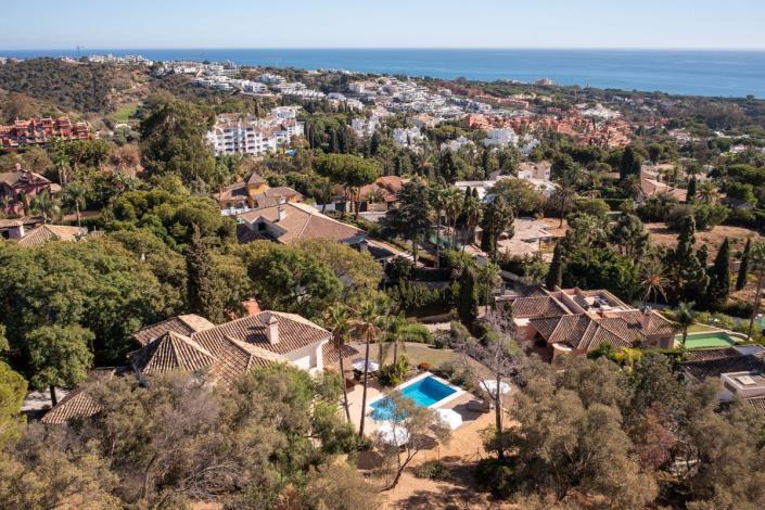 Image No.53-5 Bed Villa / Detached for sale