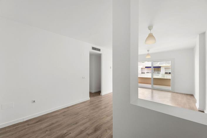 Image No.3-3 Bed Apartment for sale