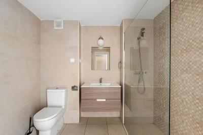 12-53013098fcab6c38b1379cd33298e050