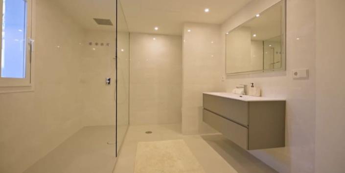 Image No.12-4 Bed Penthouse for sale