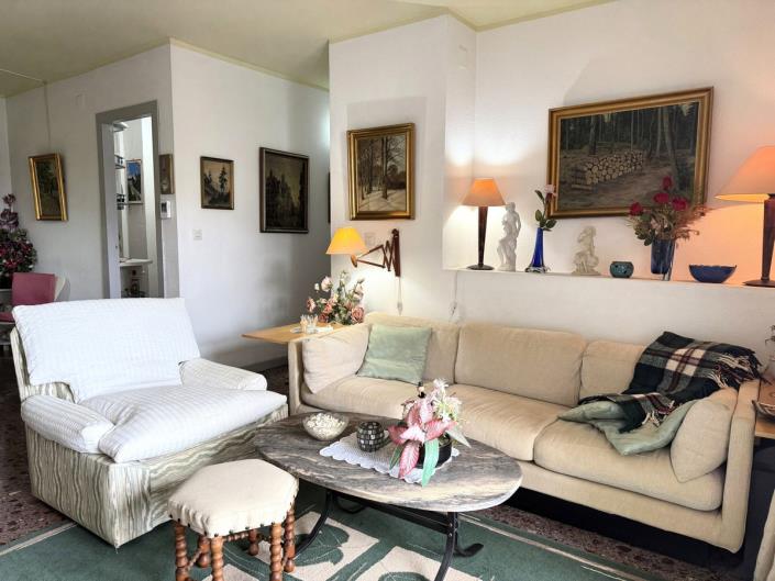 Image No.8-3 Bed Apartment for sale