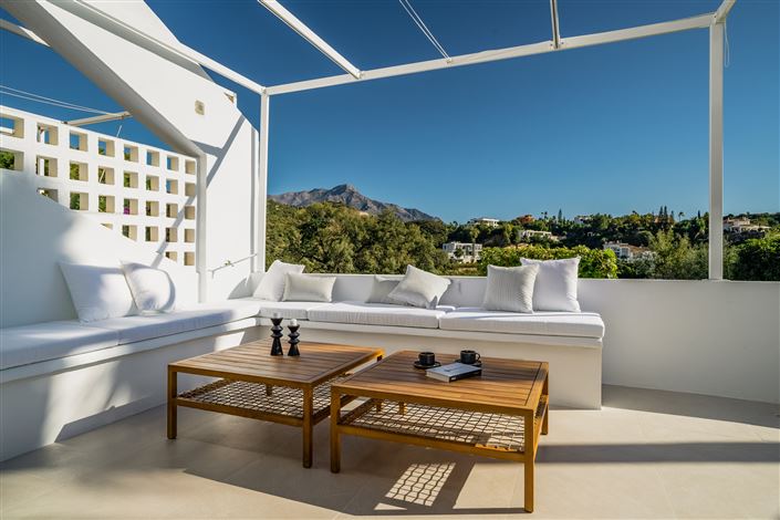 Image No.2-4 Bed Apartment for sale