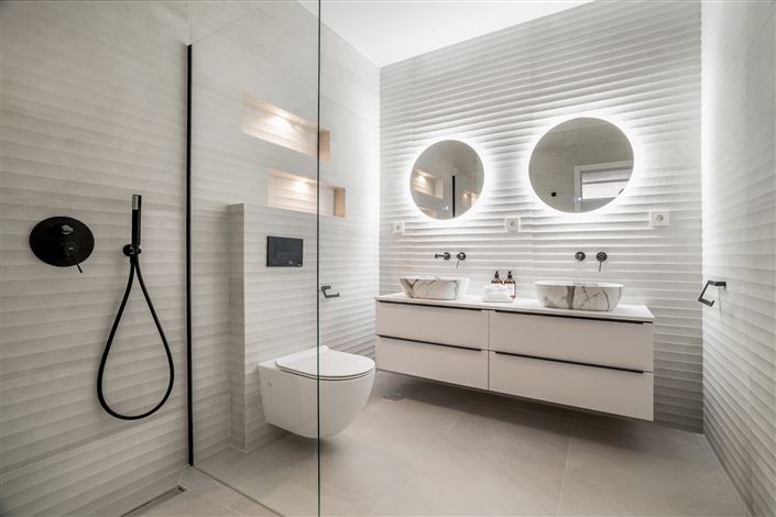 Image No.27-4 Bed Apartment for sale