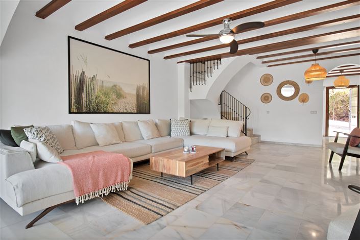 Image No.14-3 Bed Townhouse for sale