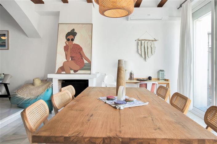 Image No.17-3 Bed Townhouse for sale