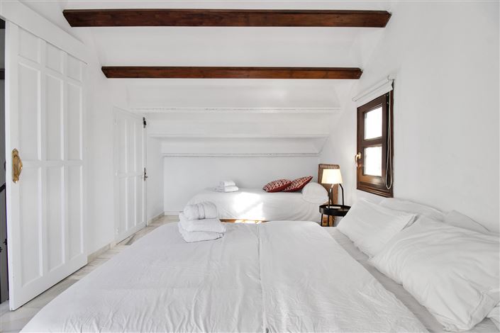 Image No.34-3 Bed Townhouse for sale