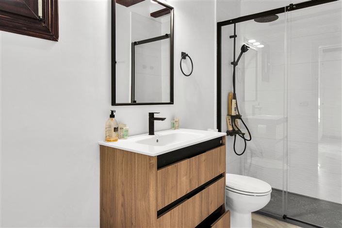 Image No.41-3 Bed Townhouse for sale