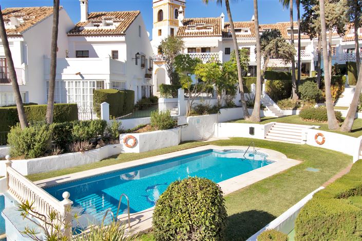 Image No.9-3 Bed Townhouse for sale