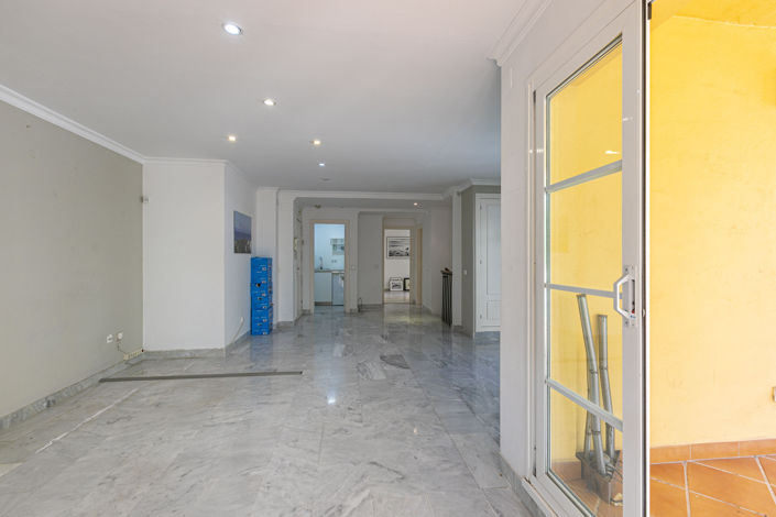 Image No.35-3 Bed Duplex for sale