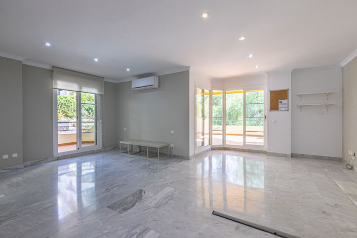 Image No.6-3 Bed Duplex for sale