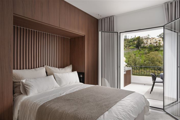 Image No.16-2 Bed Apartment for sale