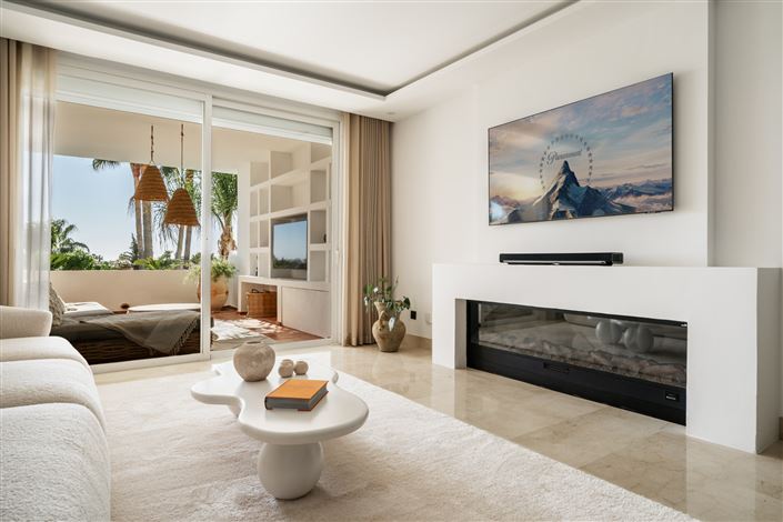 Image No.2-3 Bed House for sale