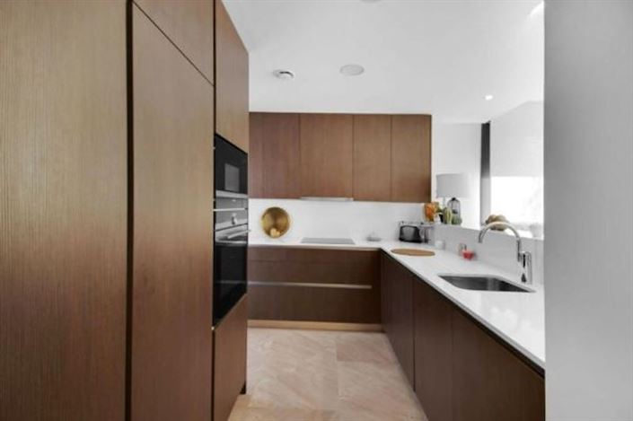 Image No.12-3 Bed House for sale