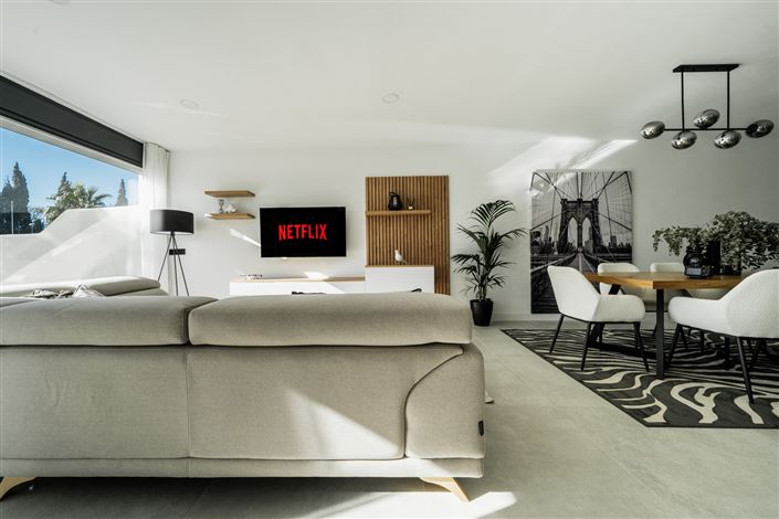 Image No.2-3 Bed Property for sale