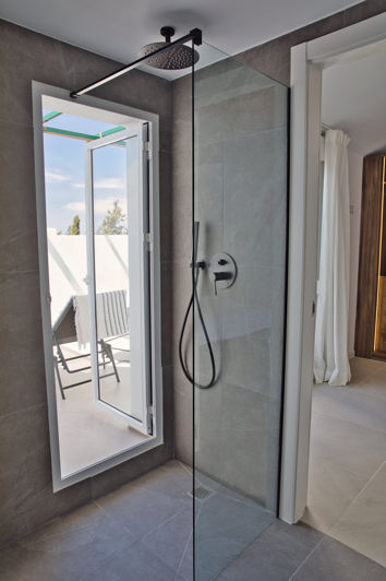 Image No.18-3 Bed Apartment for sale