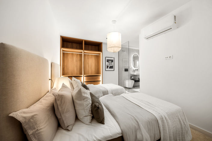 Image No.21-3 Bed Apartment for sale